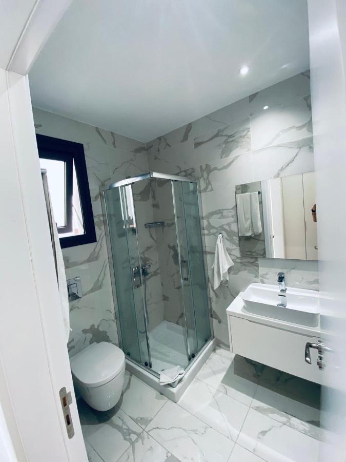 Victoria Suites Paphos Ngoại thất bức ảnh