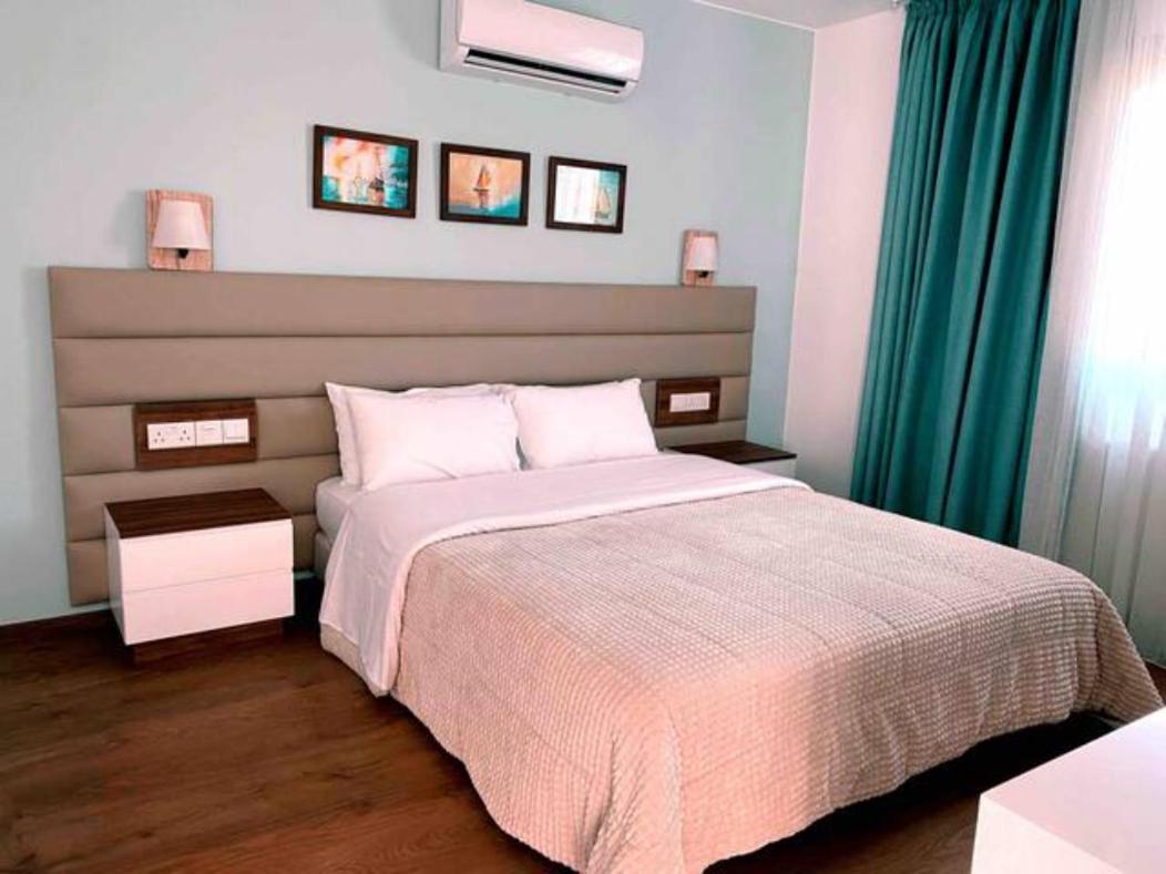 Victoria Suites Paphos Ngoại thất bức ảnh